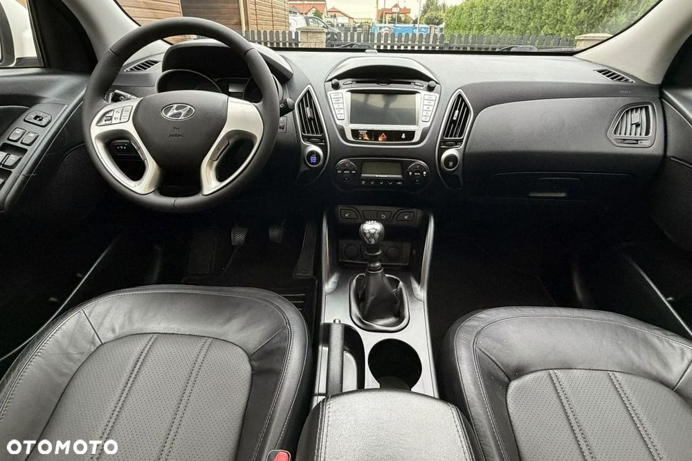 Hyundai ix35 - 13