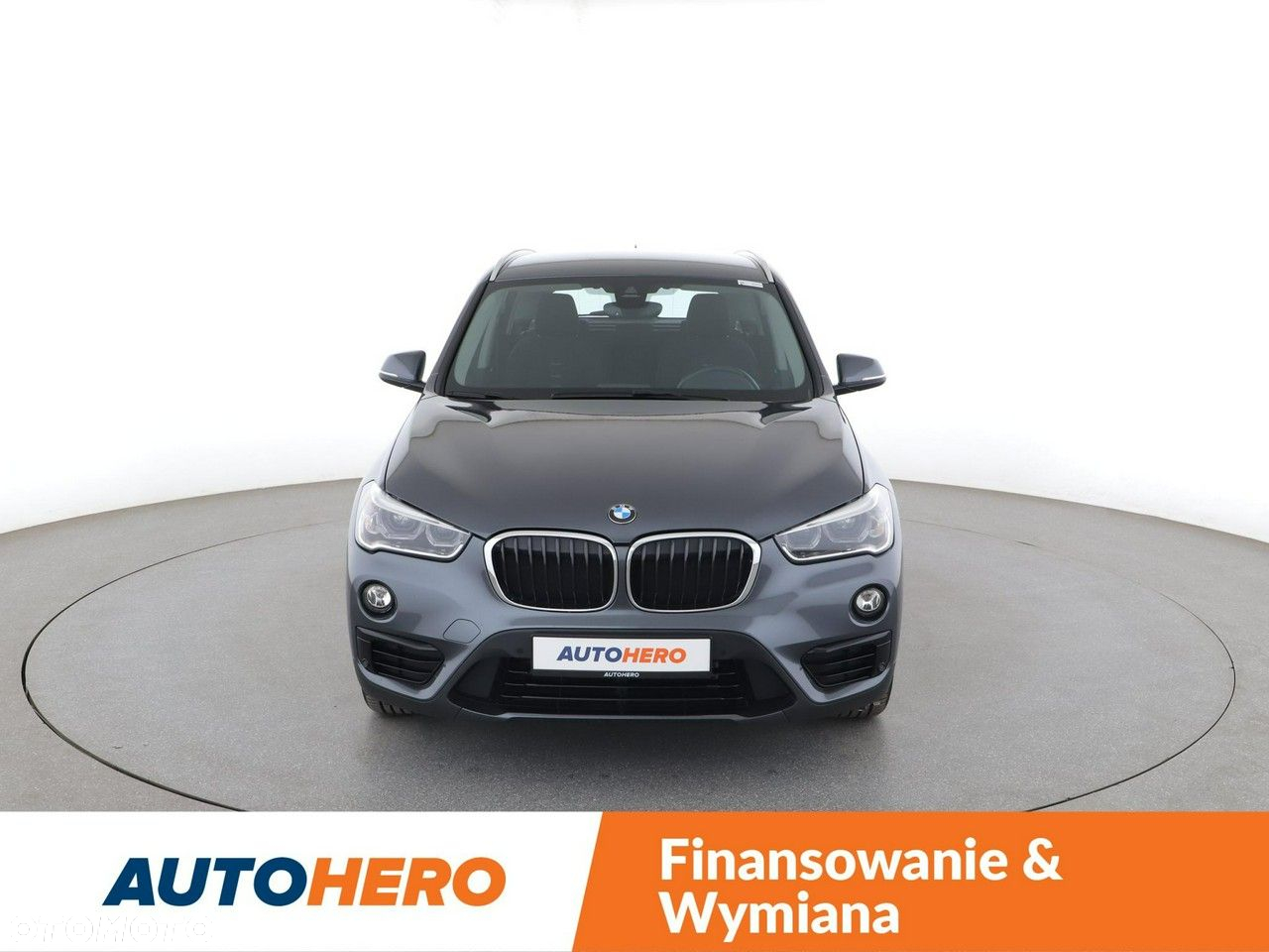 BMW X1 sDrive18d Sport Line - 11