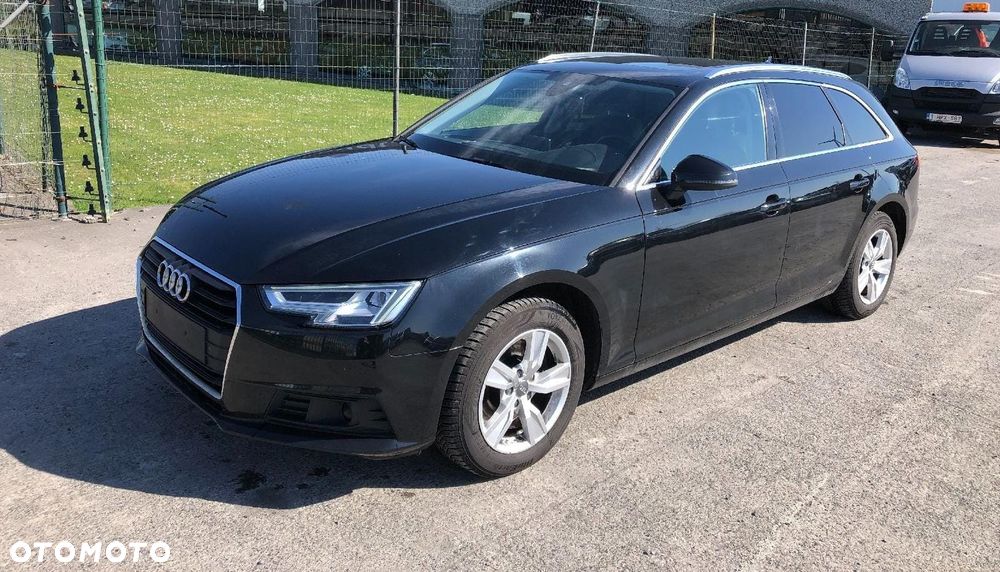 Audi A4 Avant - 1