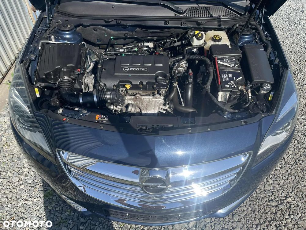 Opel Insignia 1.4 T Cosmo S&S - 9