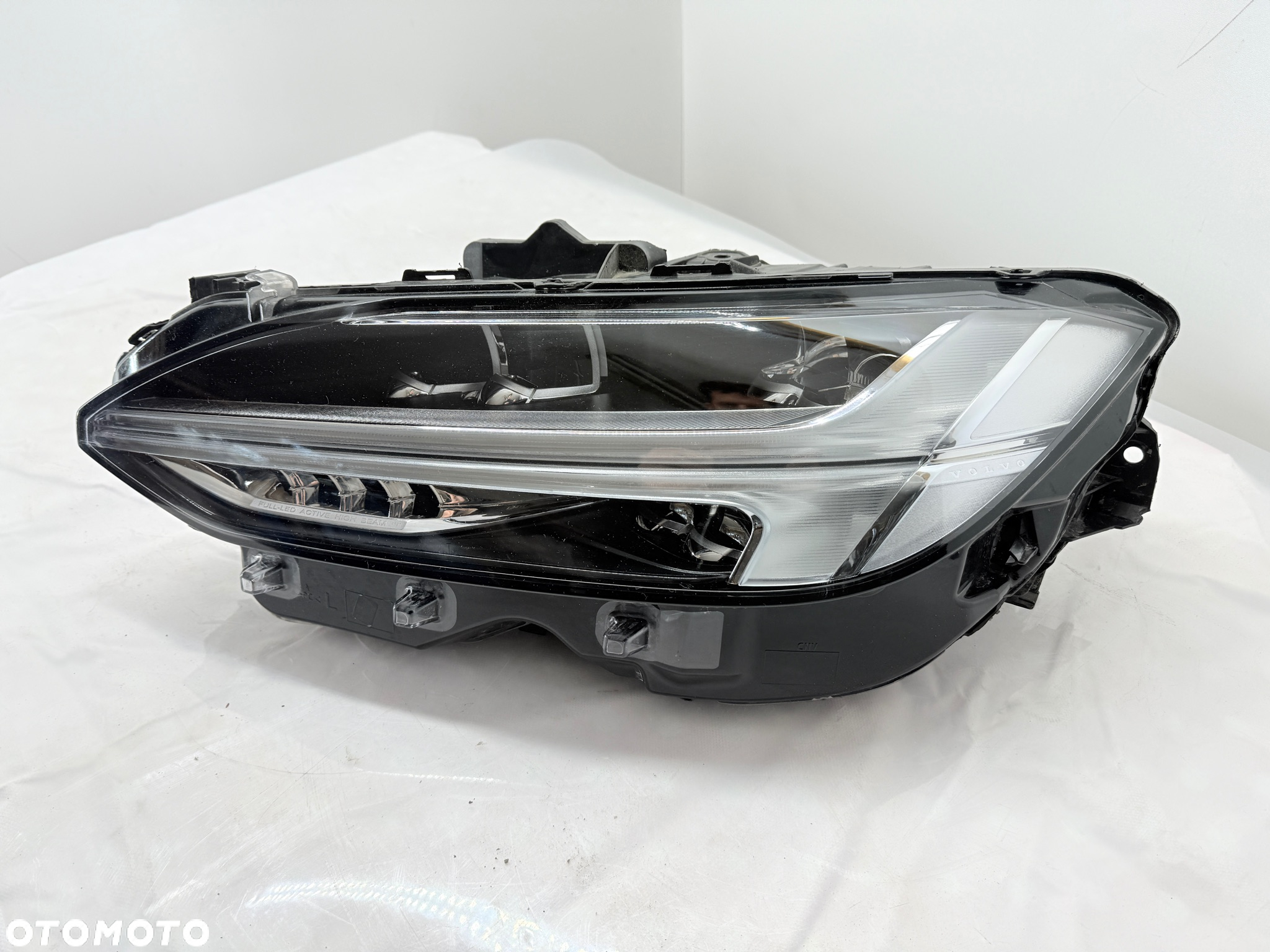 Lampa przednia lewa VOLVO V90 S90 Full led Active Beam - 2