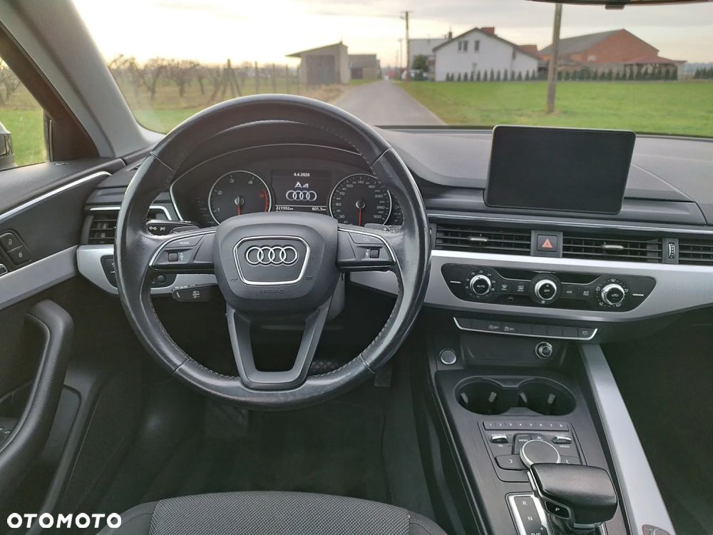 Audi A4 Avant 2.0 TDI S tronic - 15
