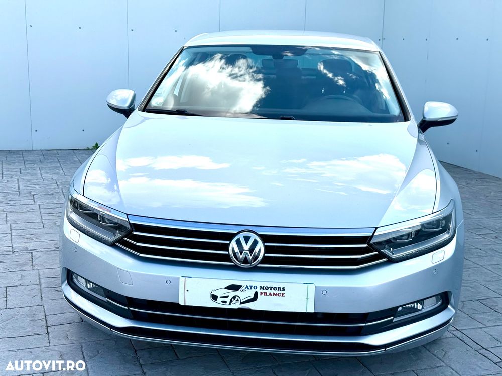 Volkswagen Passat 2.0 TDI SCR DSG Highline - 16