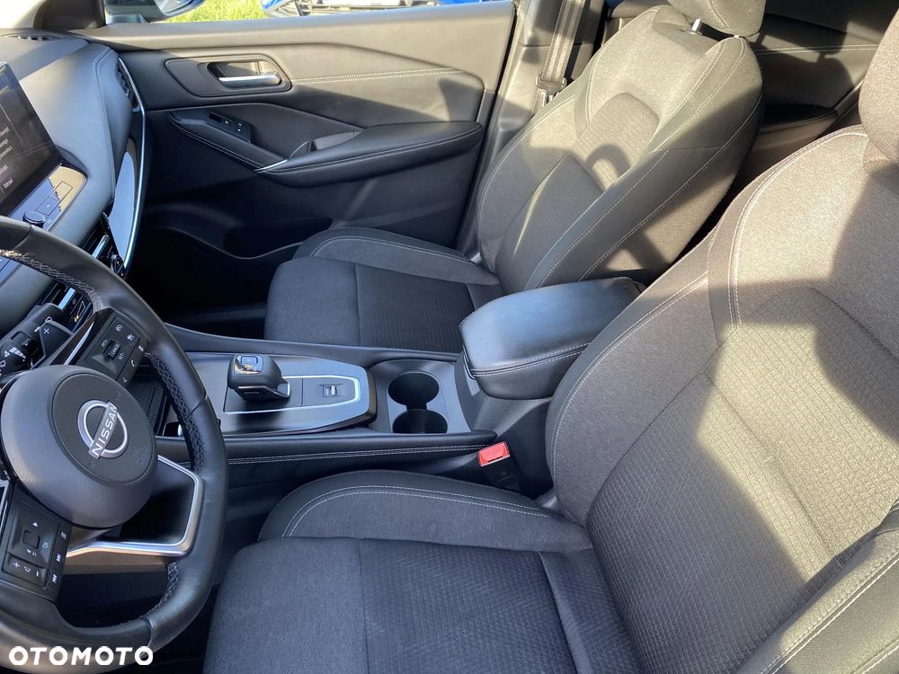 Nissan Qashqai 1.3 DIG-T N-Connecta DCT - 13