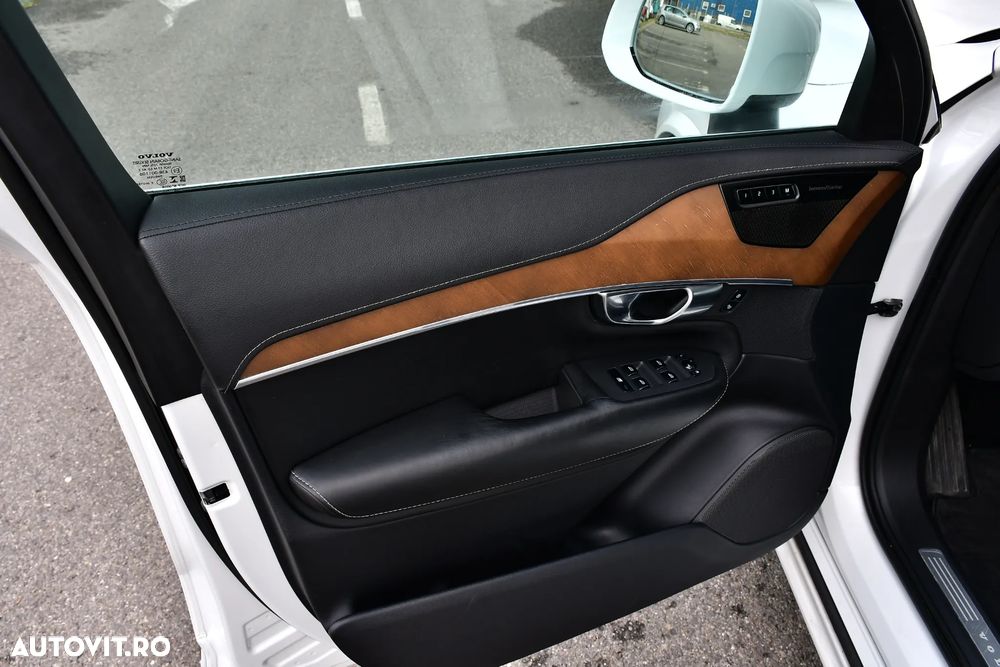 Volvo XC 90 D5 AWD Inscription - 18