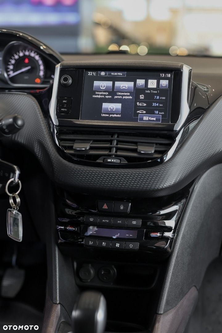 Peugeot 2008 - 20