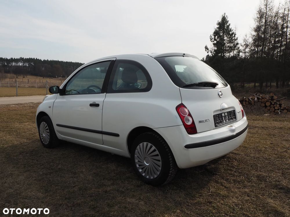 Nissan Micra 1.2 Visia - 11
