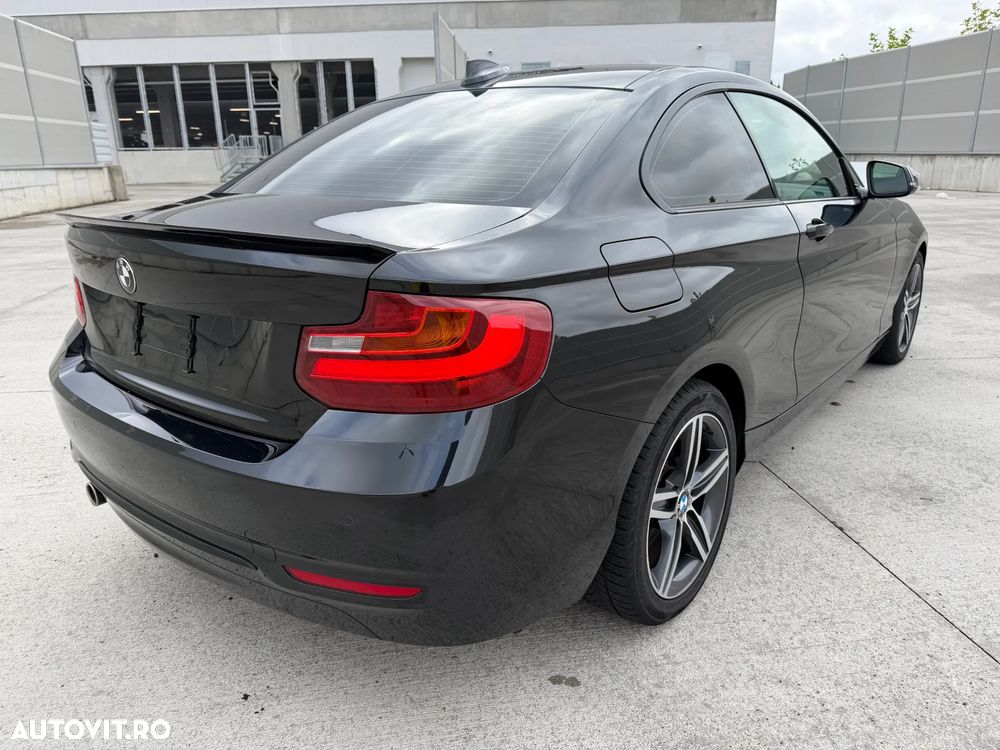 BMW Seria 2 220d Aut. Sport Line - 10