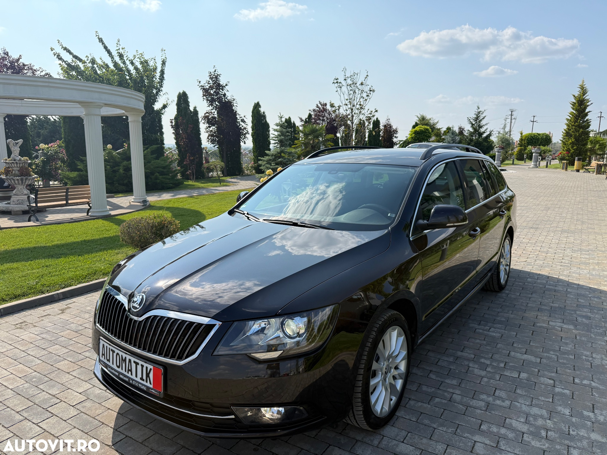Skoda Superb 2.0 TDI DSG Elegance - 6
