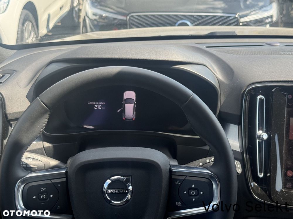 Volvo XC 40 - 12
