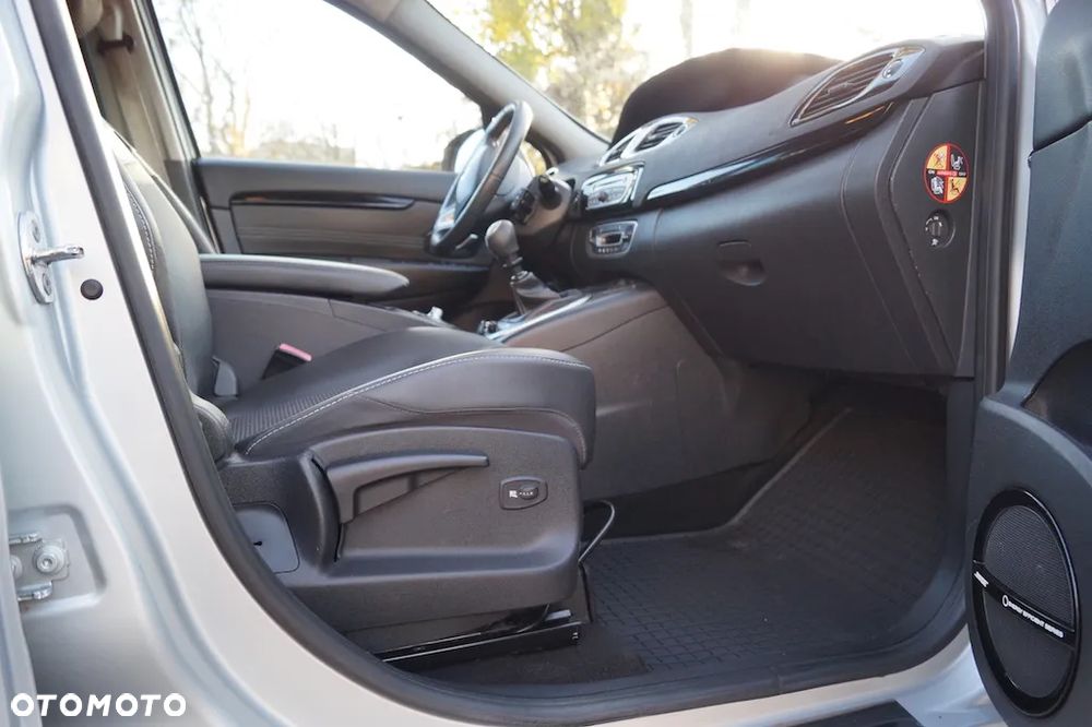 Renault Grand Scenic Gr 1.9 dCi Bose Edition - 10