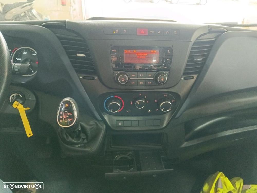 Iveco Daily 3.0 35S18H 3450 (c/iva) - 6
