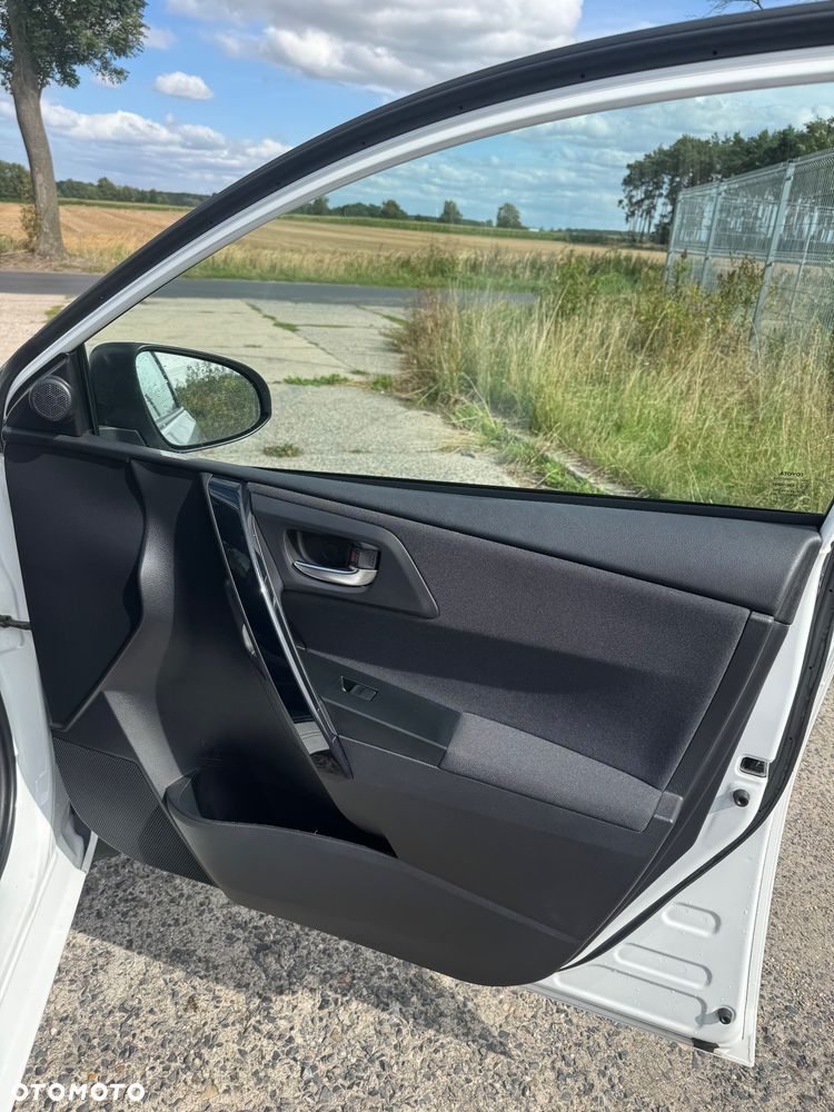 Toyota Auris 1.33 VVT-i Comfort - 9