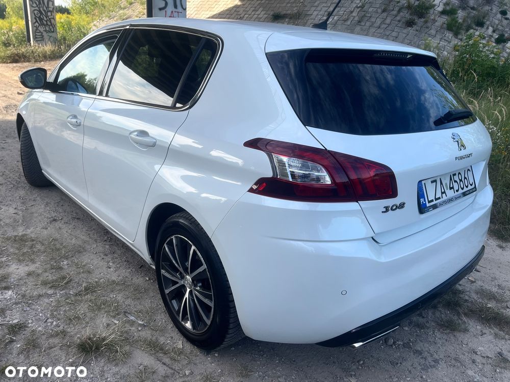 Peugeot 308 - 11