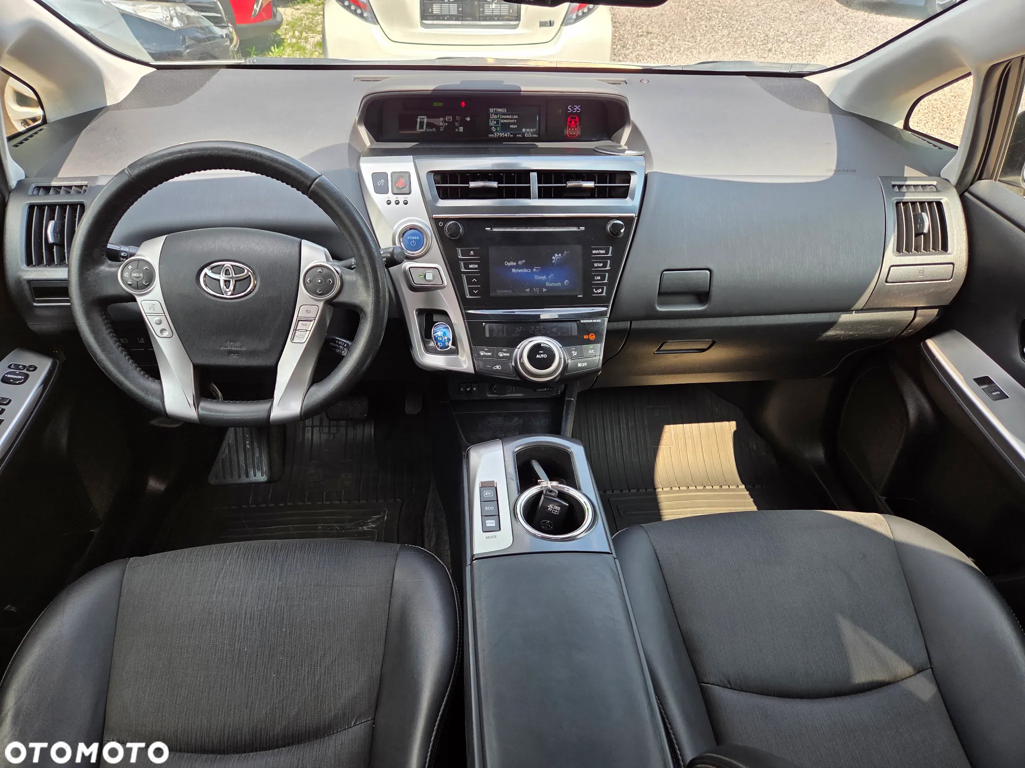 Toyota Prius+ (Hybrid) Executive - 7