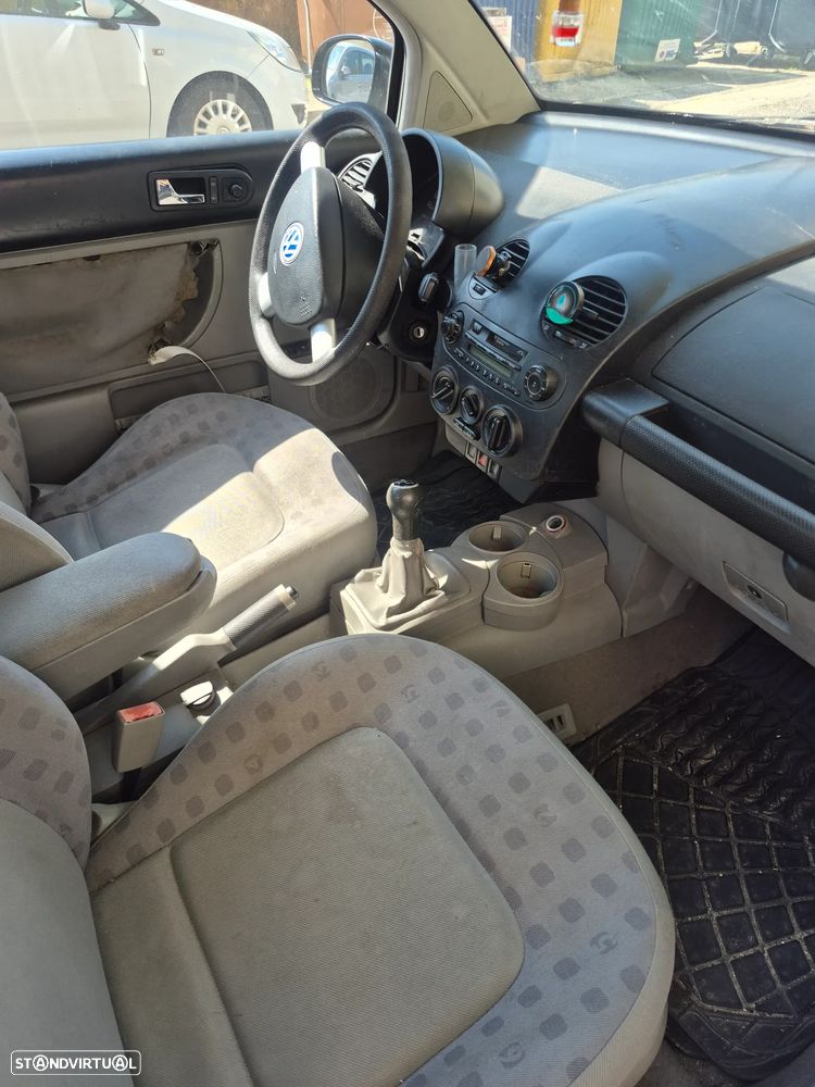 VW New Beetle 1.4 - 4