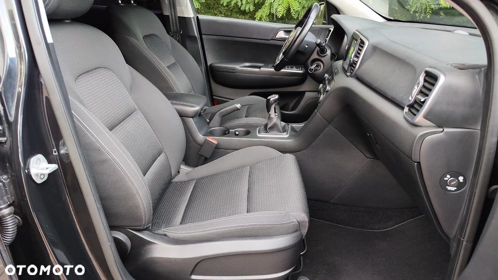 Kia Sportage 1.6 GDI 2WD Vision - 29