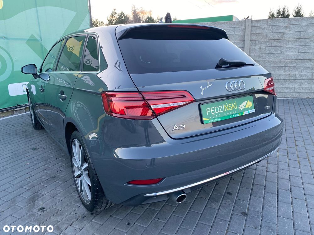 Audi A3 Sportback 1.6 TDI ultra Attraction - 4