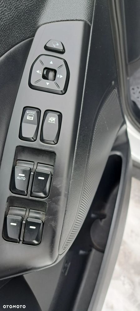 Hyundai ix35 1.6 2WD Fifa World Cup Edition - 10