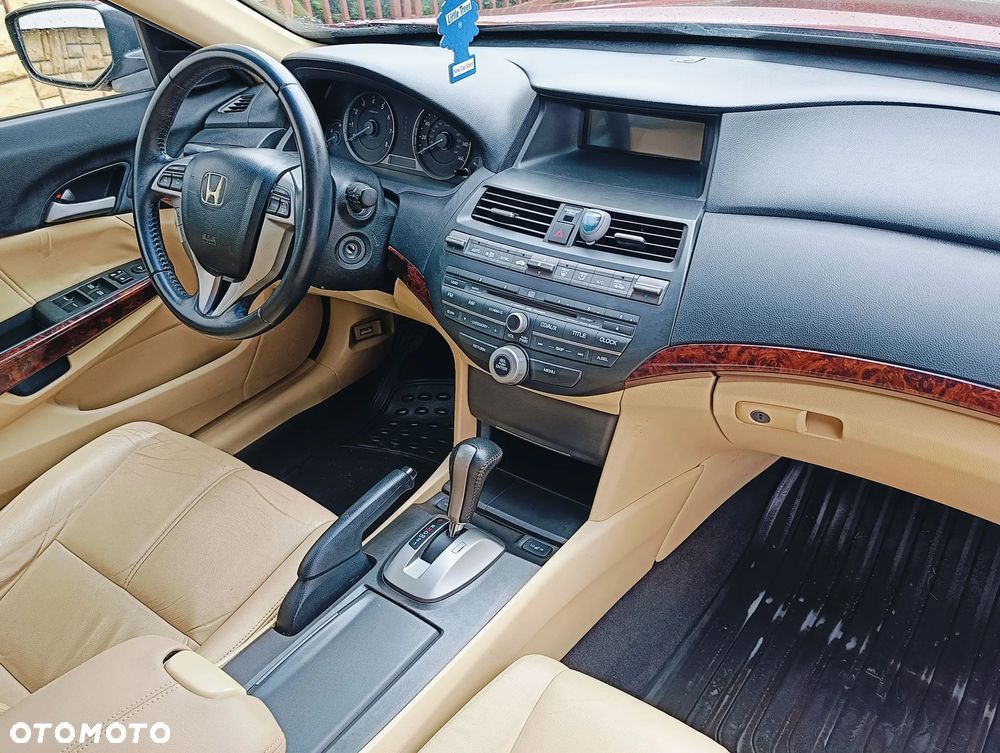 Honda Accord 3.5 V6 EX - 31