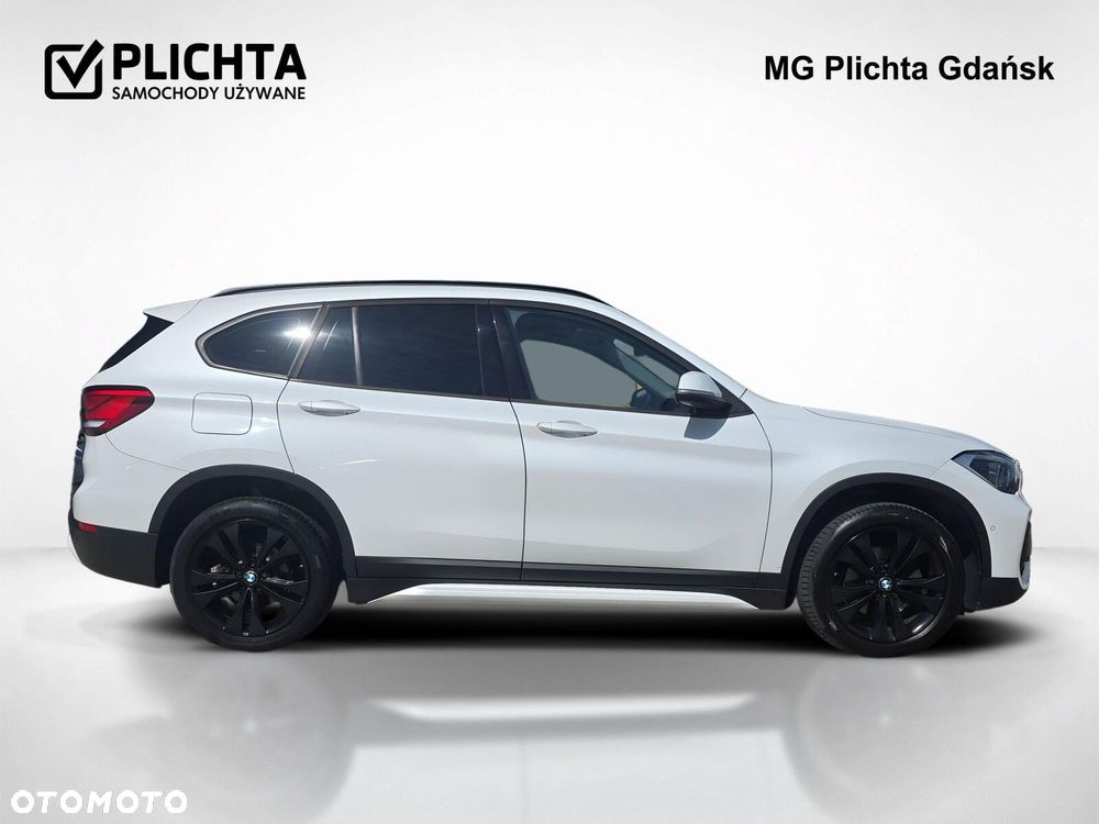 BMW X1 sDrive18i Sport Line - 7