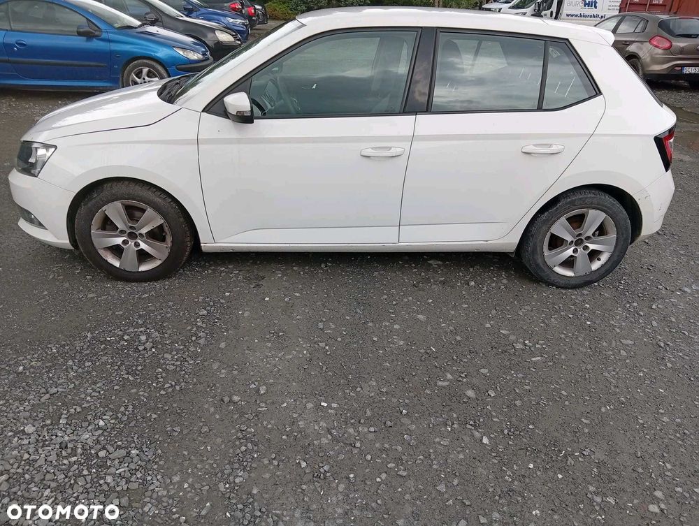Skoda Fabia - 3