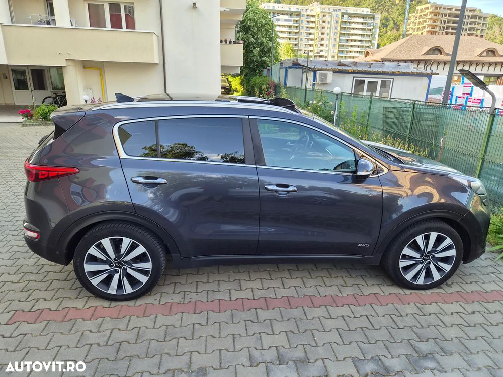 Kia Sportage 2,0 CRDI AWD Aut. Platinum - 12