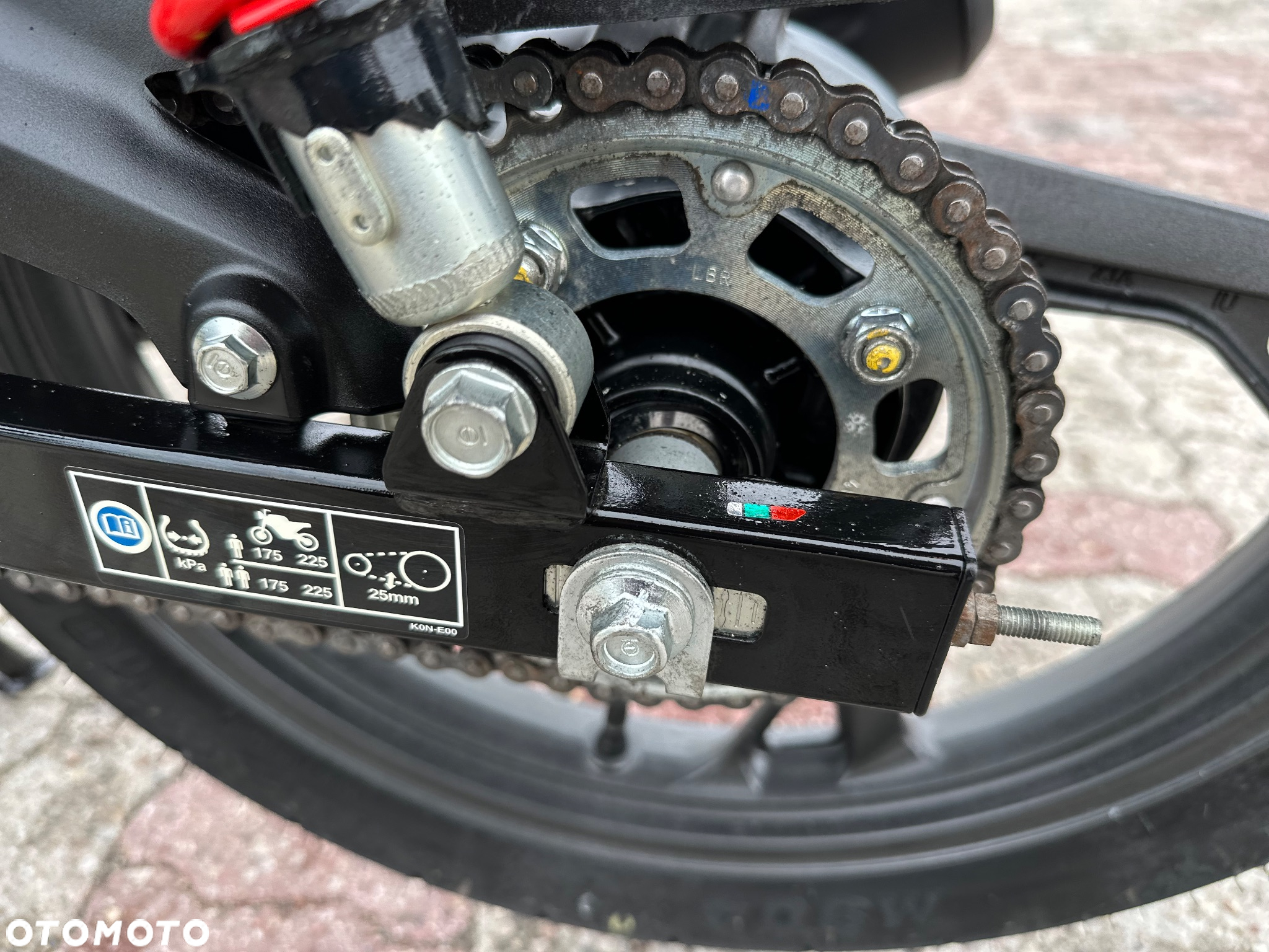 Honda CB - 16