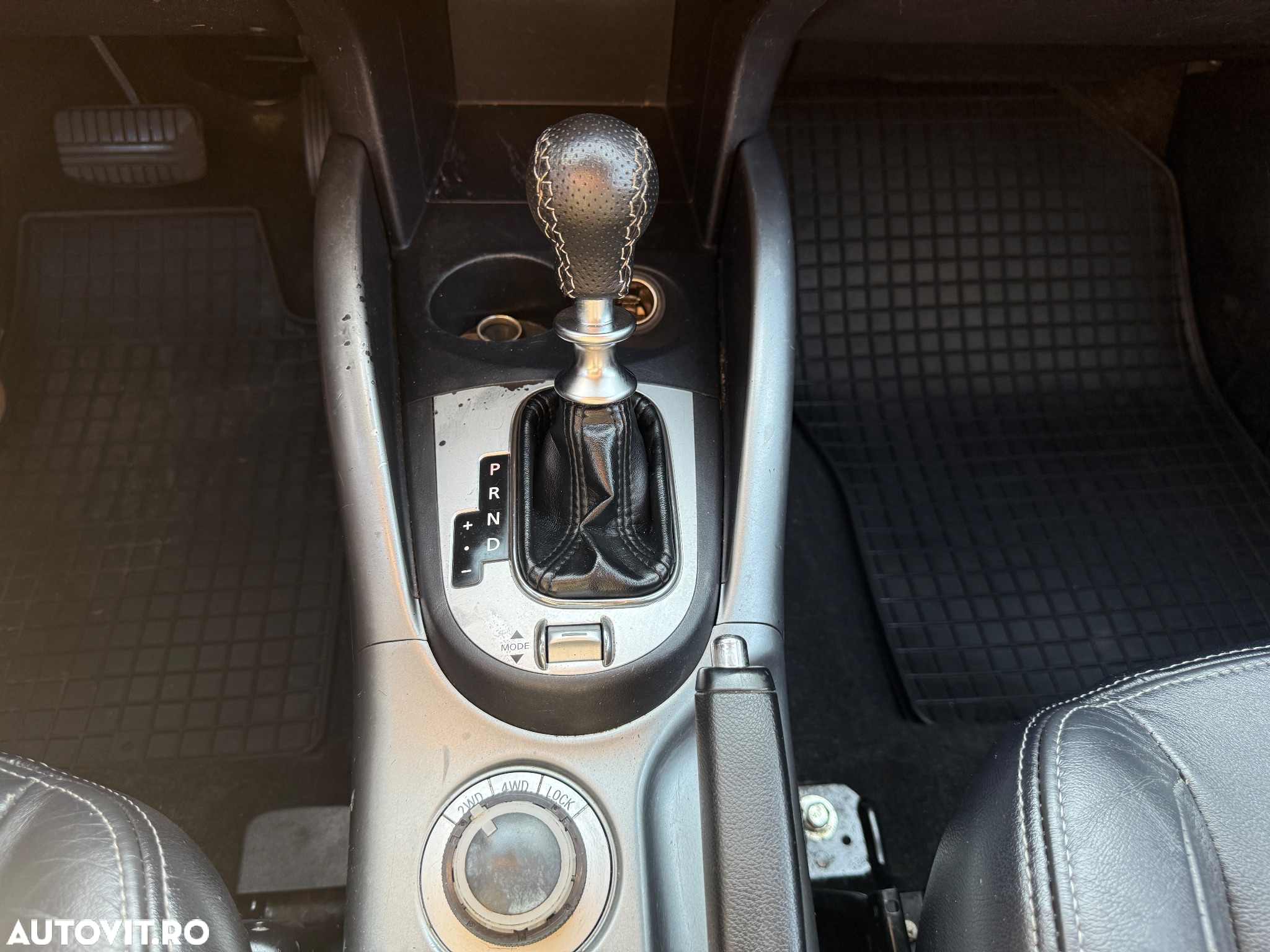Mitsubishi Outlander 2.2 DI-D 4WD TC-SST Intense+ A06 - 18