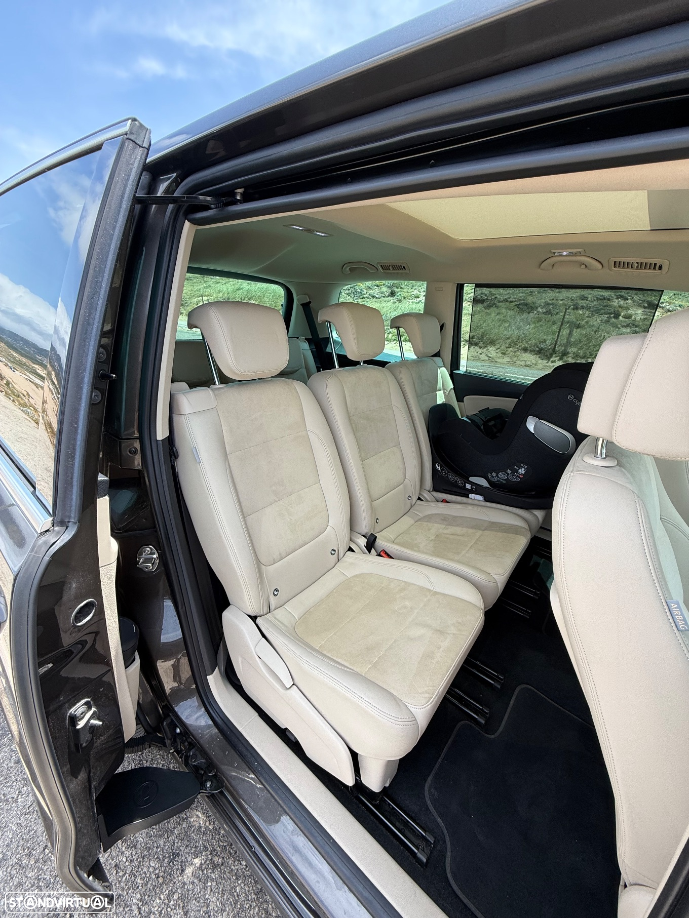 VW Sharan 2.0 TDI Highline DSG - 16