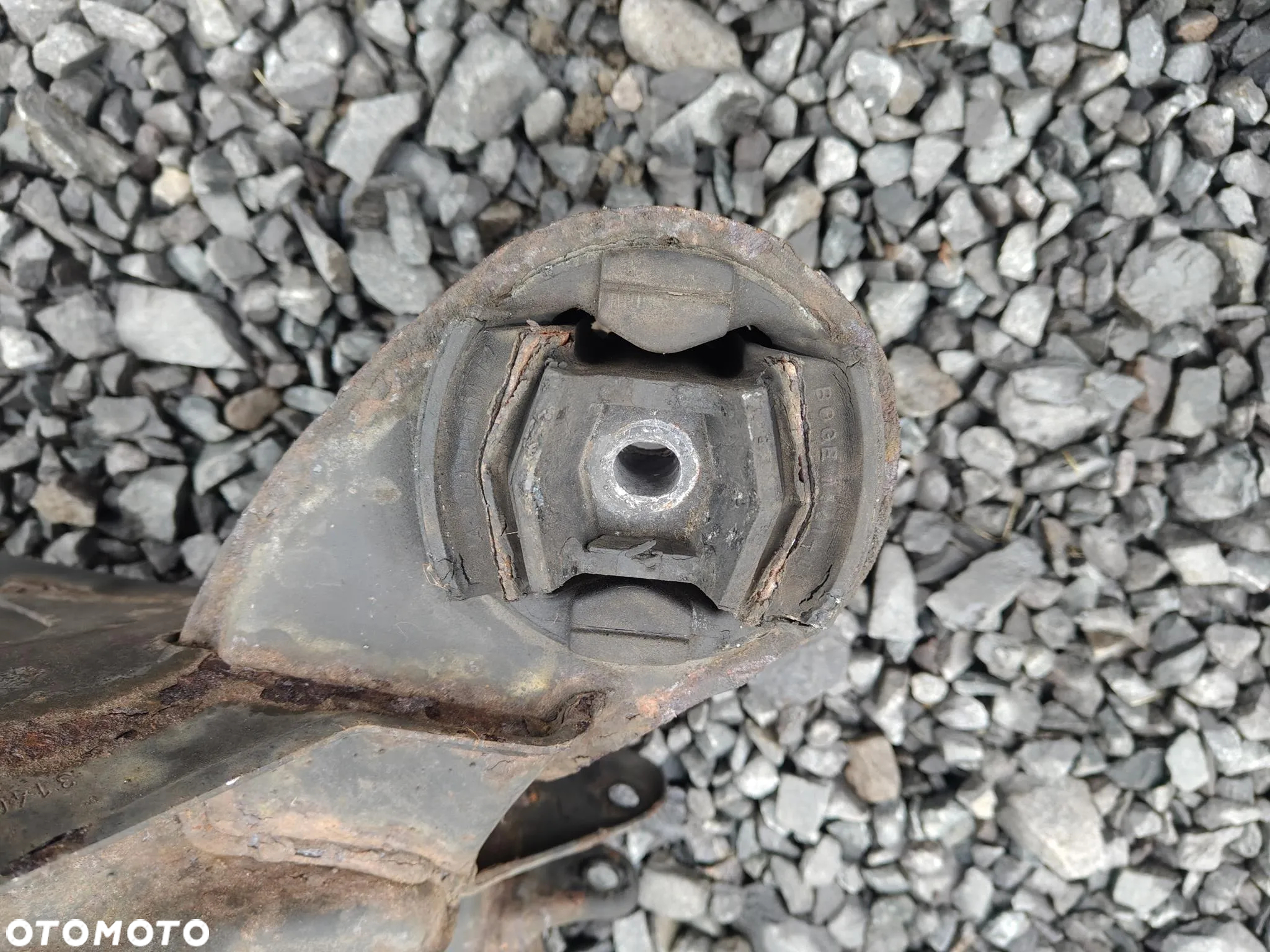 MERCEDES W203 W209 CLK SANKI TYLNE ŁAWA WÓZEK KOŁYSKA BELKA 2033501894 - 13