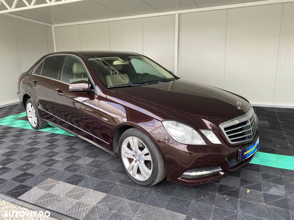 Mercedes-Benz E - 11