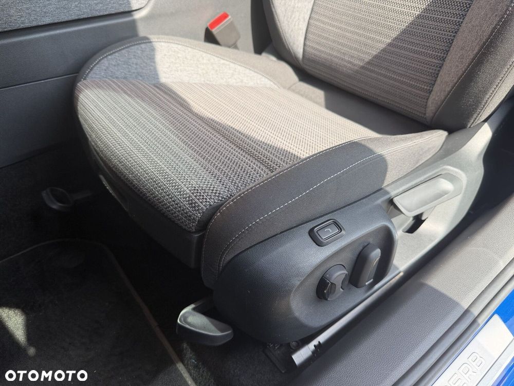 Skoda Superb 2.0 TDI SCR Selection DSG - 14