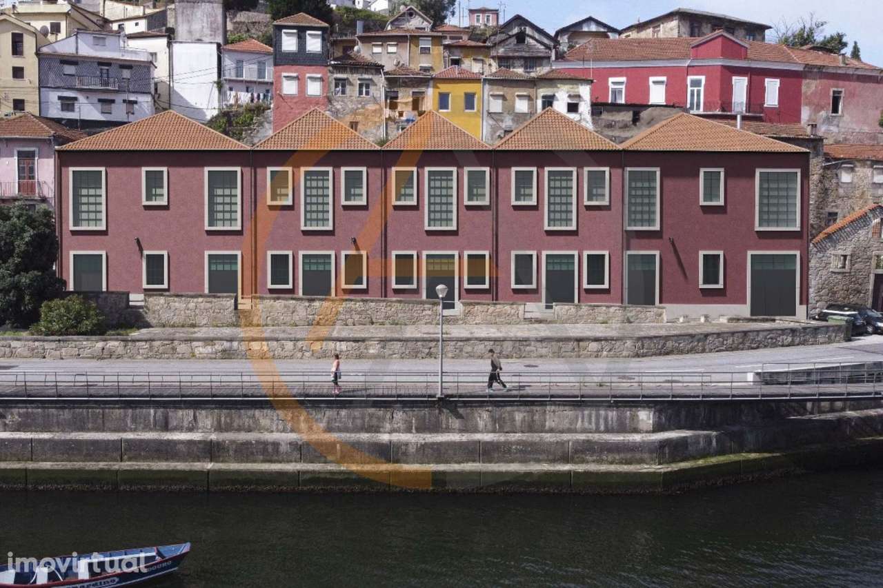 Apartamento T1 Duplex | Terraço e Garagem | V. N. Gaia - Pescaria - Grande imagem: 3/24