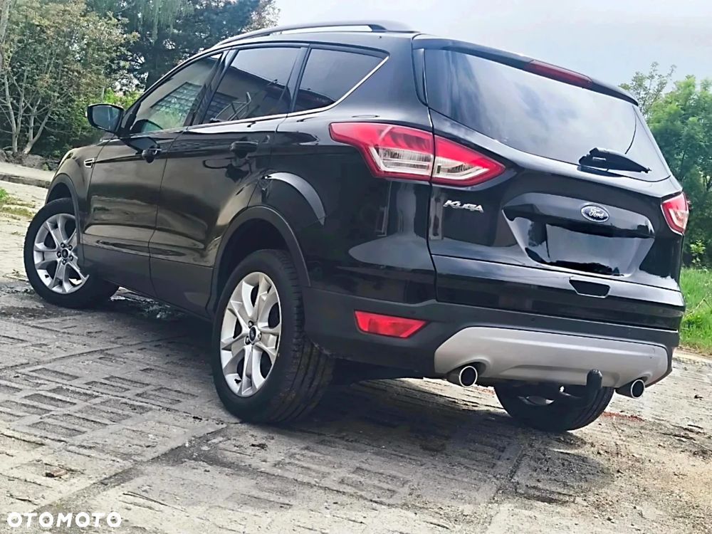 Ford Kuga 2.0 TDCi 4x4 Titanium - 16