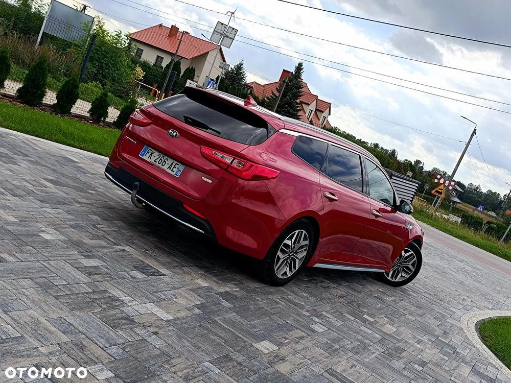 Kia Optima Plug-in Hybrid - 38