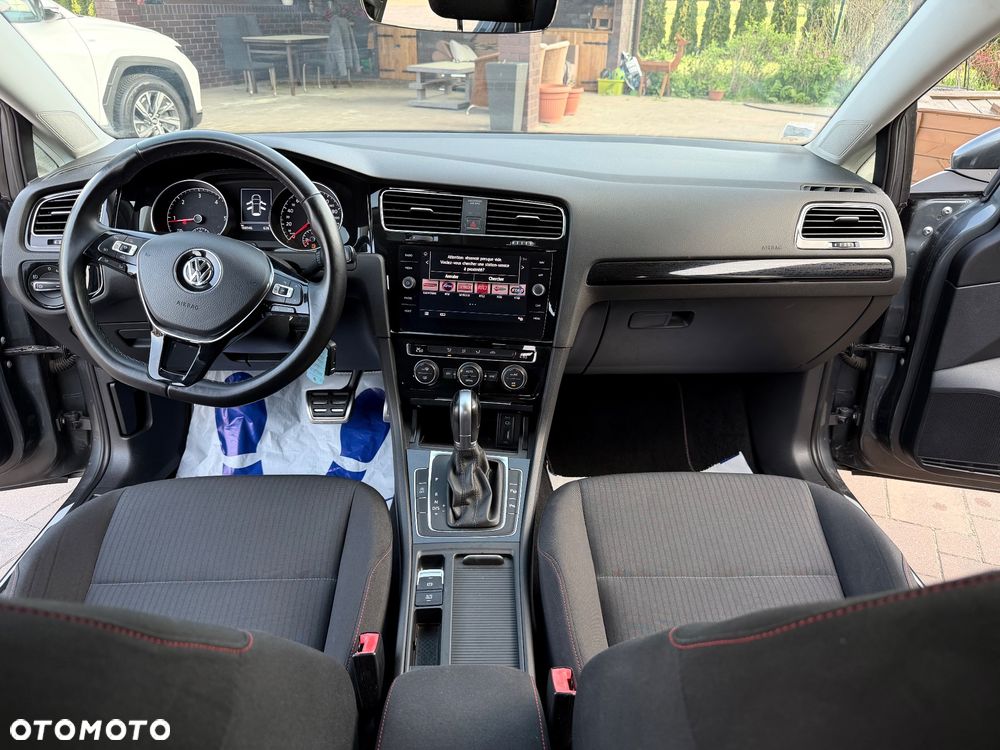 Volkswagen Golf 1.6 TDI DSG Sound - 5