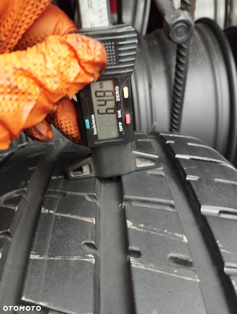 Pirelli P Zero 255 35 20 AO Letnie opony premium 2szt - 4