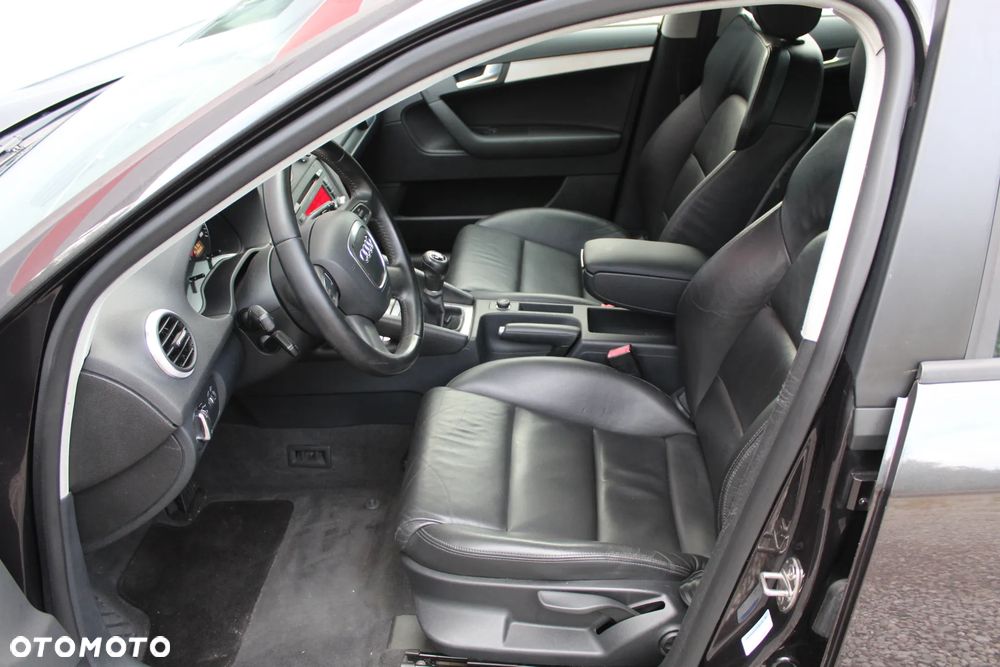 Audi A3 Sportback - 5