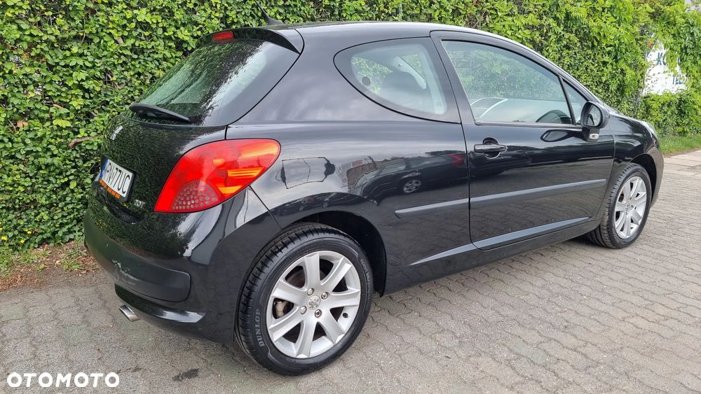 Peugeot 207 1.6 VTi Sporty - 24