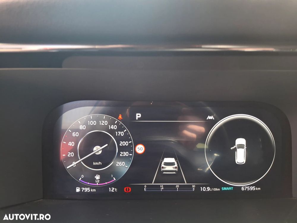 Kia Sorento 2.2 DSL 8AT 4x4 Cosmo - 14