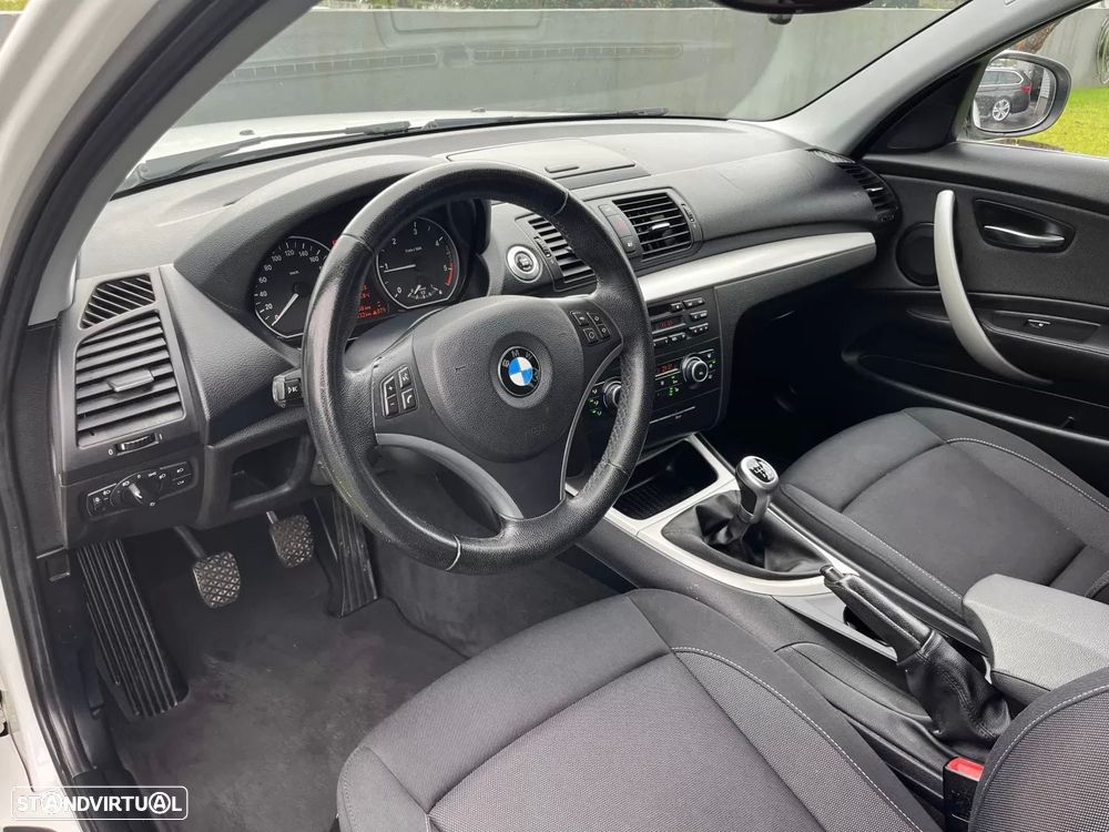 BMW 118 d DPF Edition Sport - 27