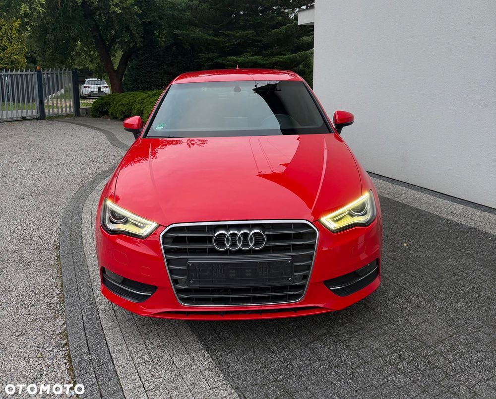 Audi A3 Sportback 1.4 TFSI Attraction - 4