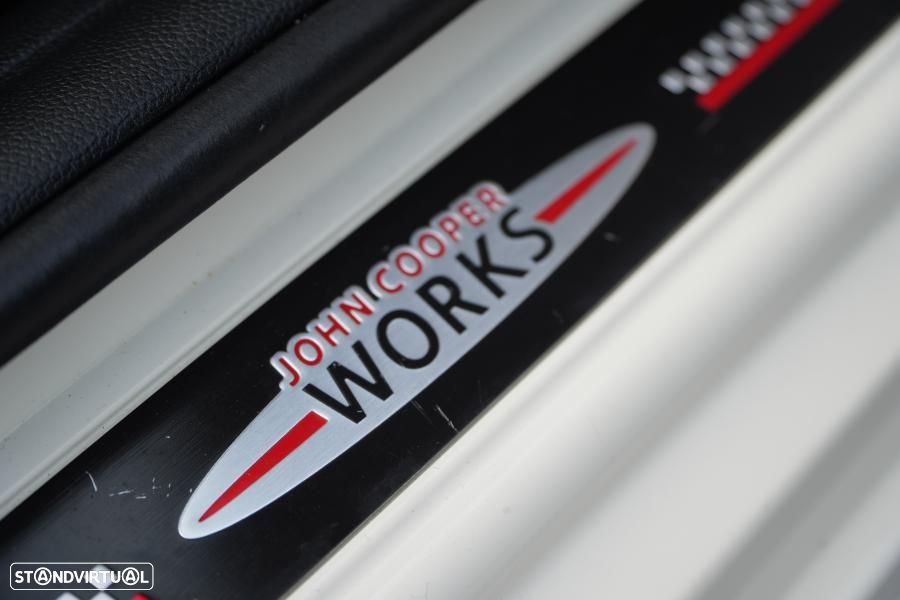 MINI Cabrio Cooper Premium JCW Auto - 13