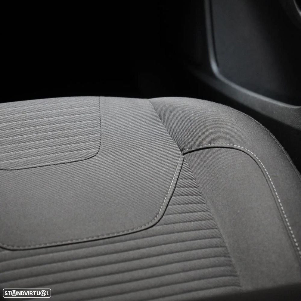 Ford Focus SW 1.0 EcoBoost Active - 34
