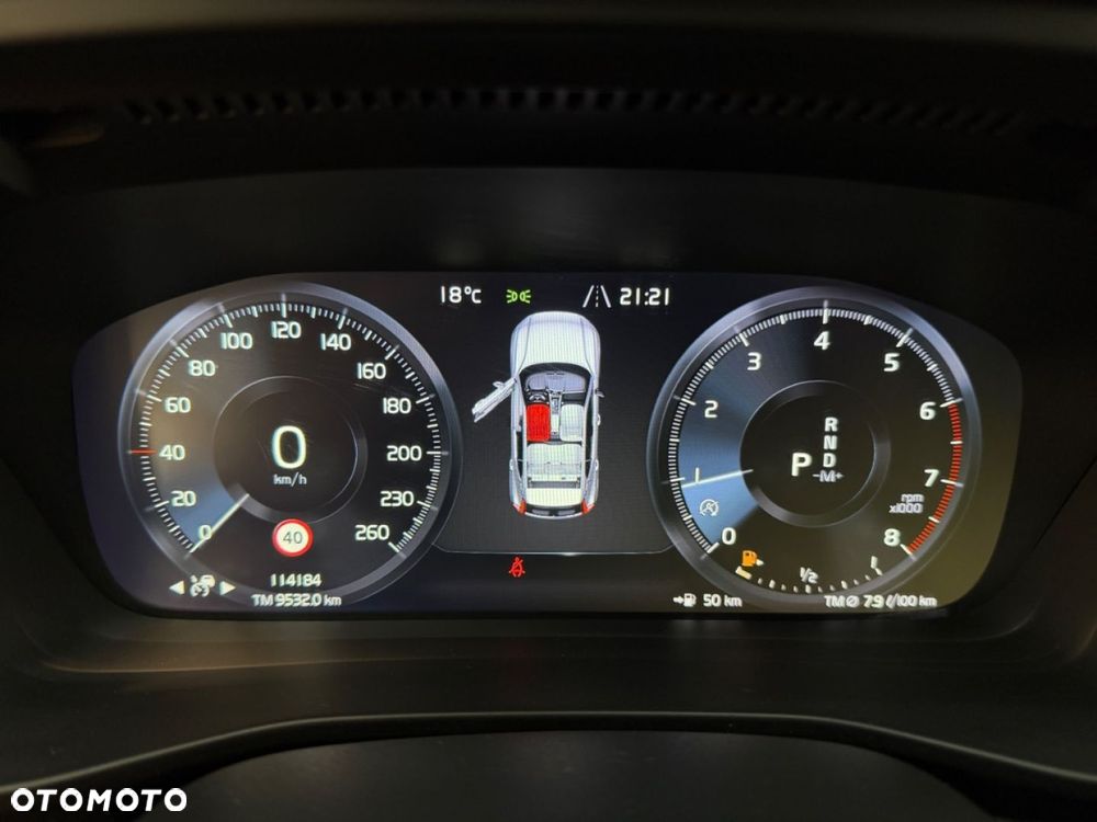 Volvo XC 40 - 26