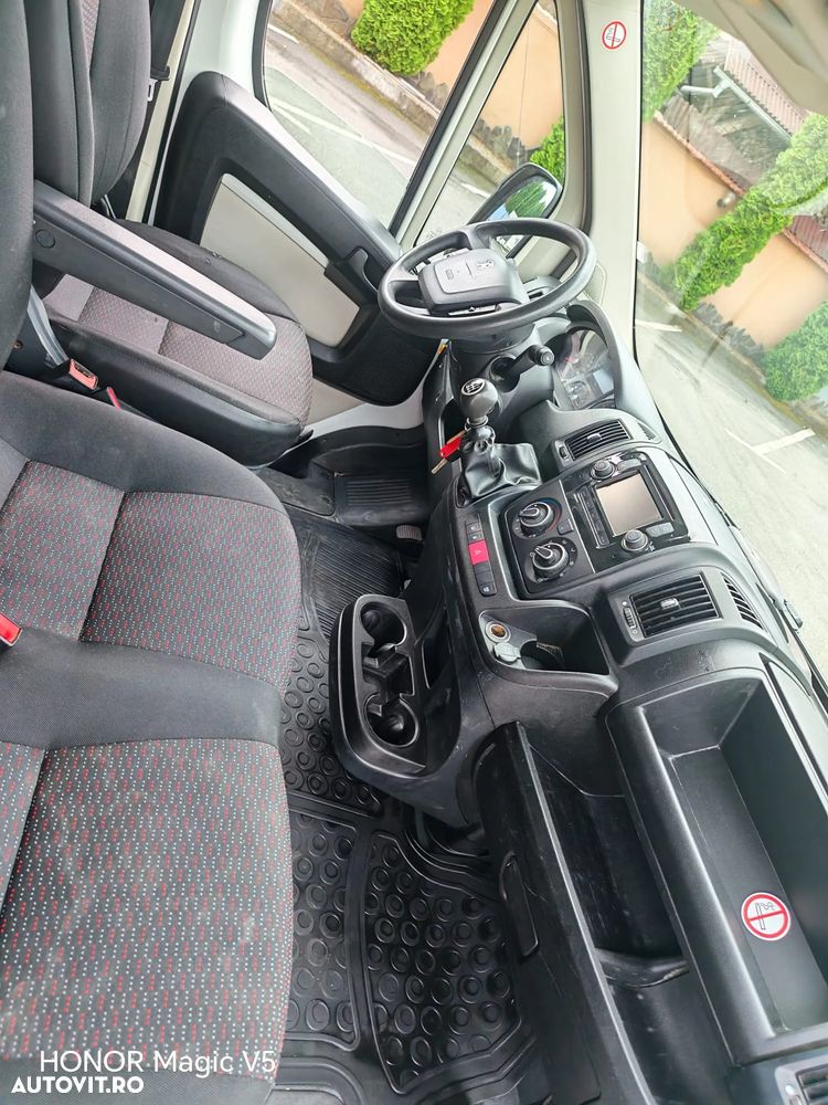 Peugeot Boxer  Premium - 9