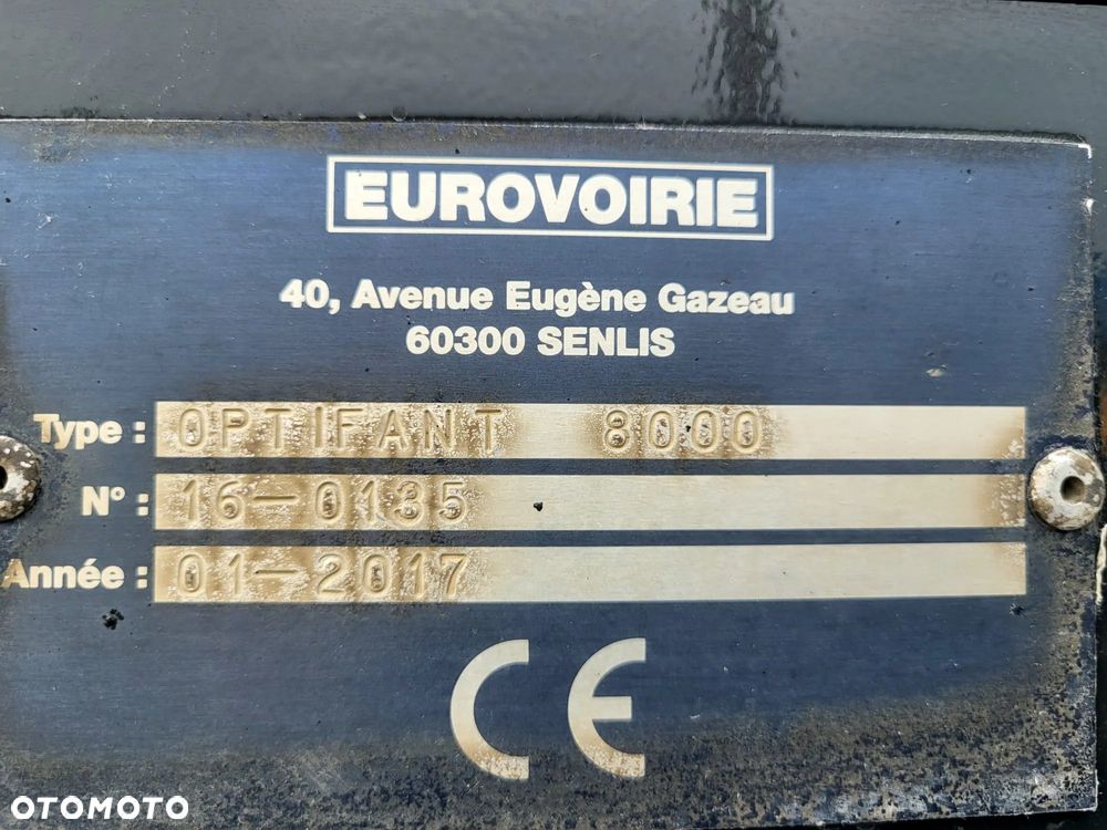 Renault C 380 Bucher Eurovoirie 2 silniki - 24