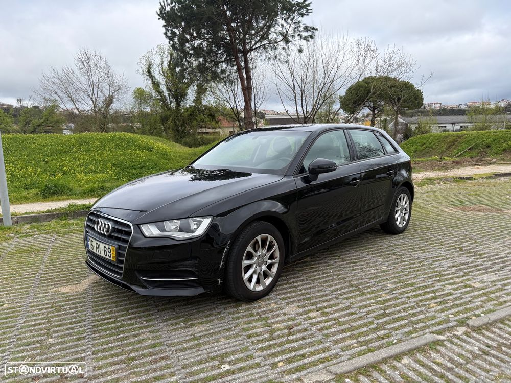 Audi A3 Sportback 1.6 TDI Attraction - 1