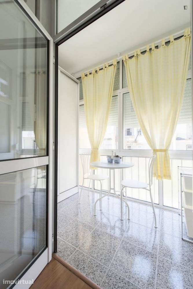 Quarto - localizado em Picoas Lisbon - Grande imagem: 2/36